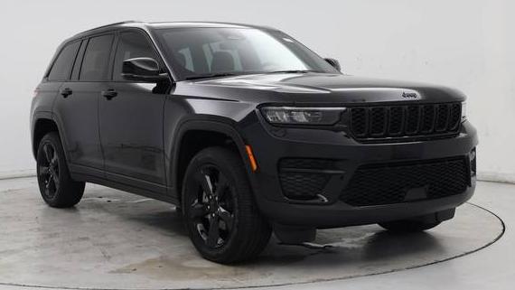 JEEP GRAND CHEROKEE 2025 1C4RJGAG0SC272736 image